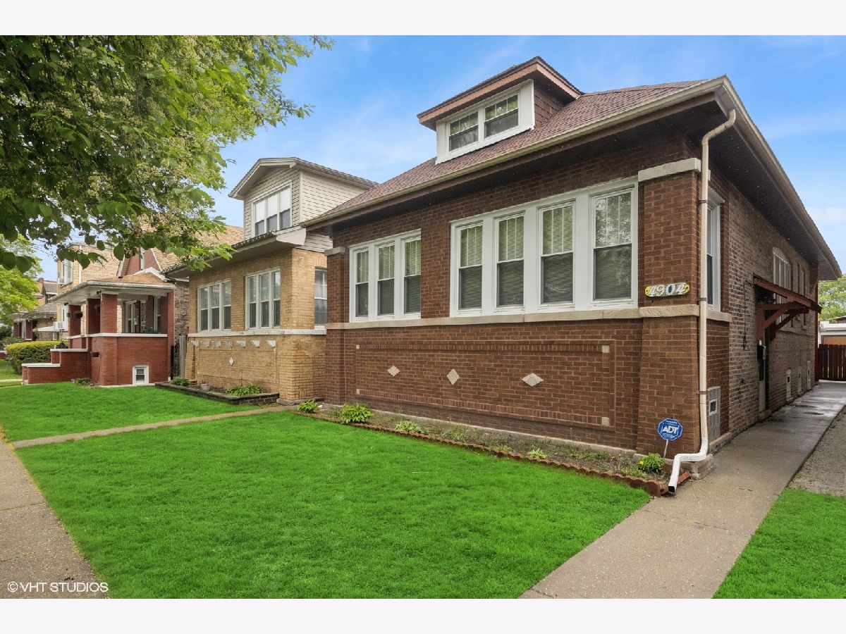 Homes & Condominiums Sold Belmont Central Chicago Illinois, 4904 Deming