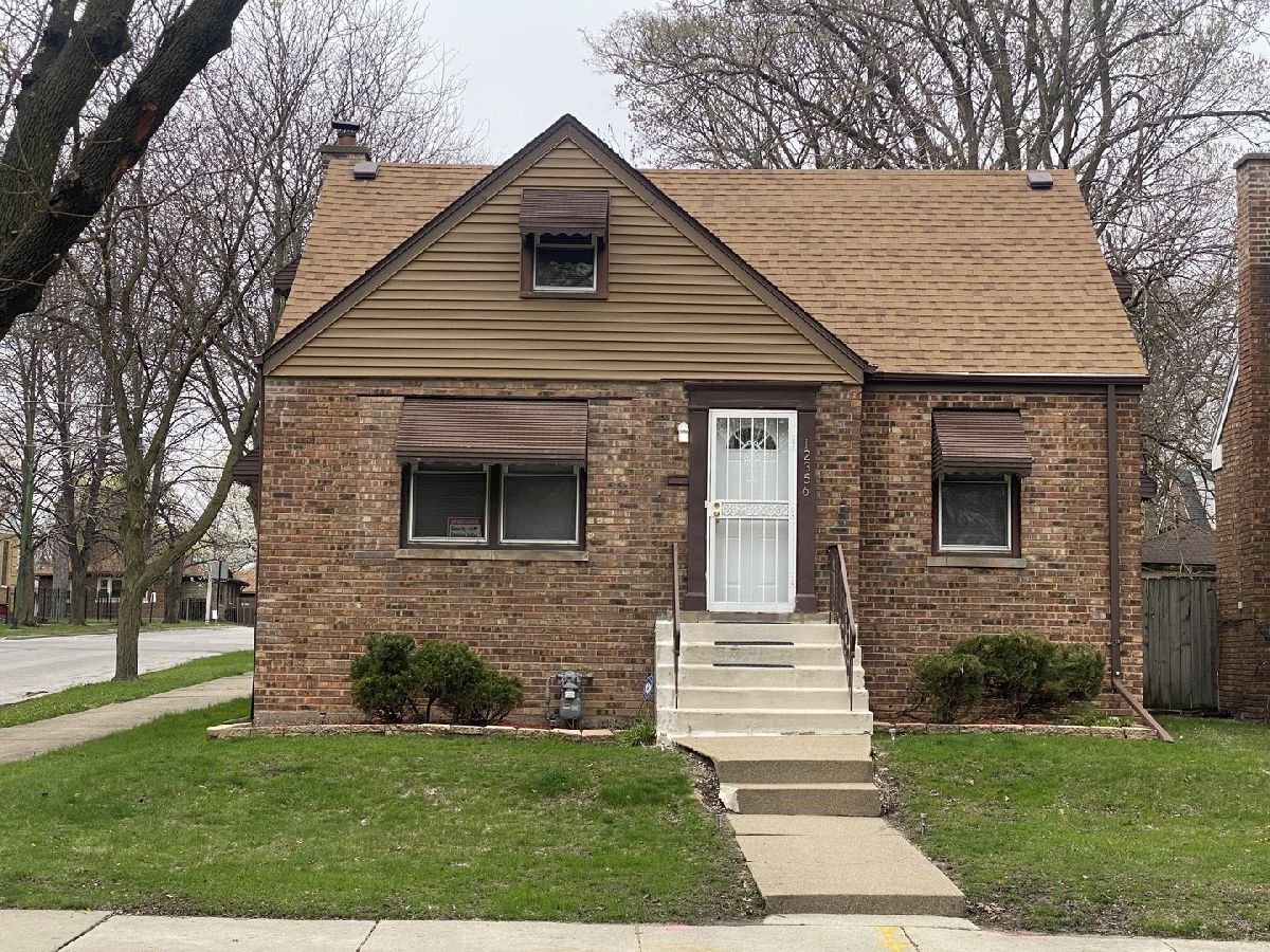  Rented Chicago Illinois, 12356 La Salle
