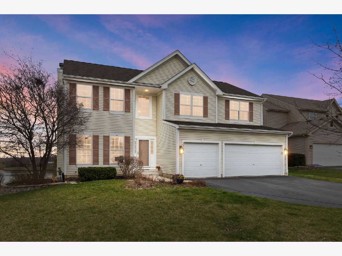 Homes Sold Cross Creek Lindenhurst Illinois, 335 Cross Creek