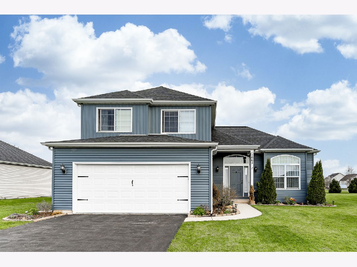 Homes Sold Kylyns Crossing West Yorkville Illinois, 1063 Western