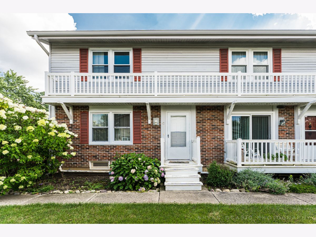 Townhomes & Condos & Homes Rented Westlake Bloomingdale Illinois, 328 Georgetown