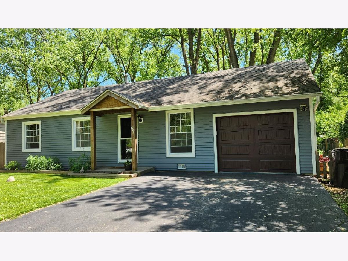  Rented Wauconda Illinois, 608 Sheridan