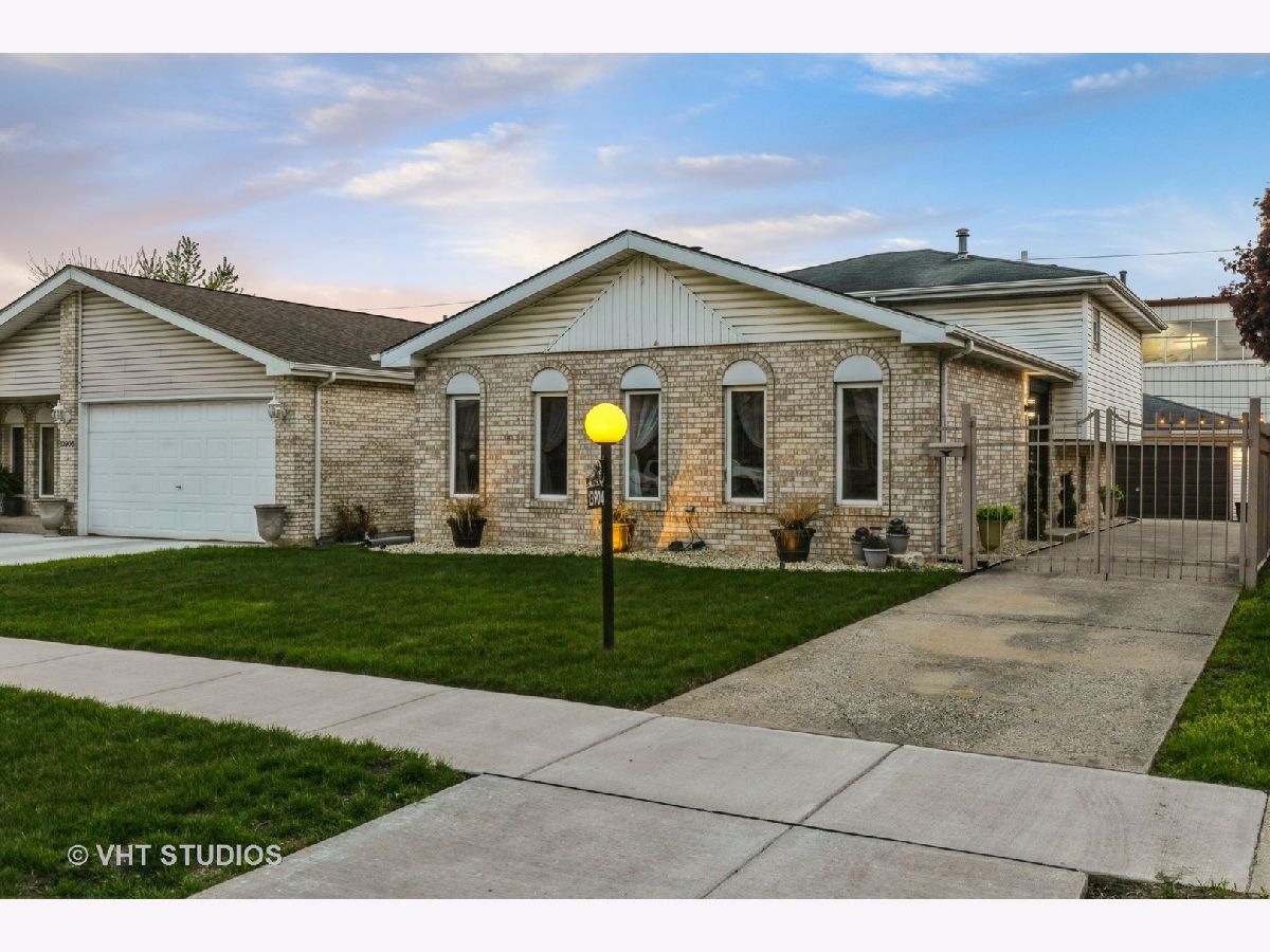  Sold Burnham Illinois, 13904 Manistee
