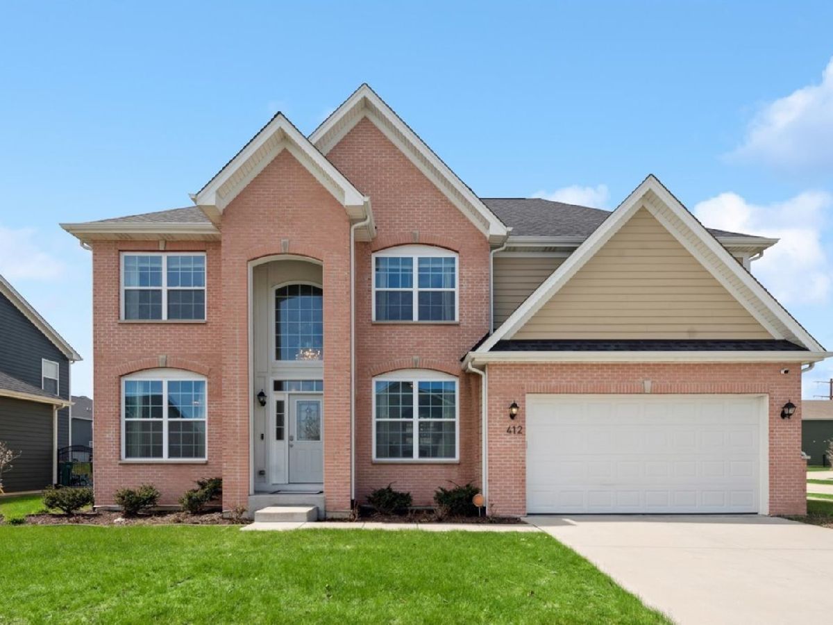 Homes Sold Towne Center Shorewood Illinois, 412 Towne Center