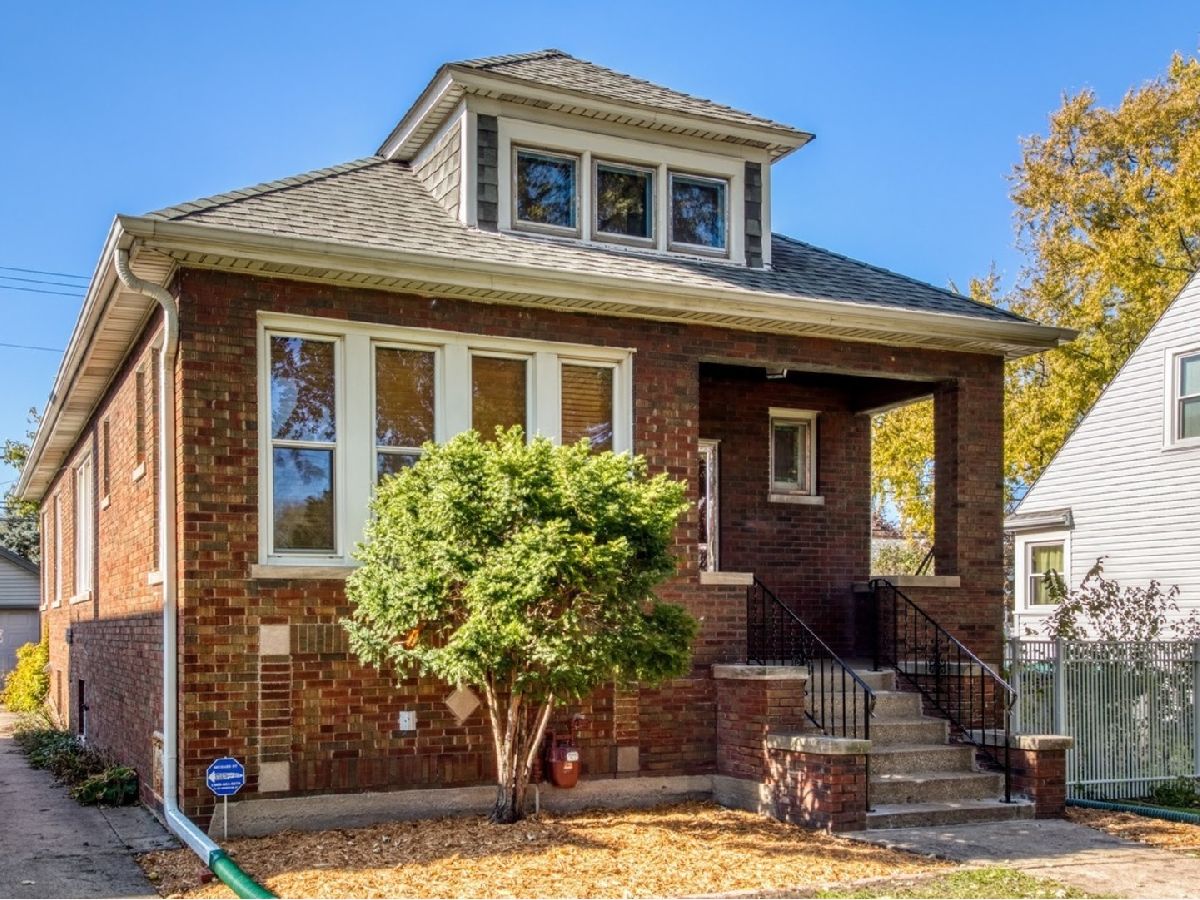 Rented Chicago Illinois, 13208 Exchange