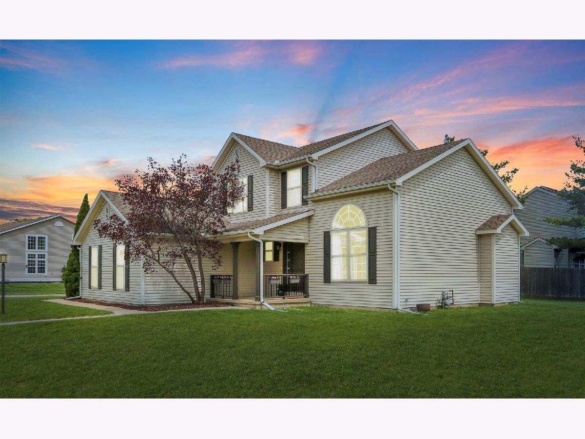 Condominiums & Homes Sold Turnberry Ridge Champaign Illinois, 1302 Cobblefield