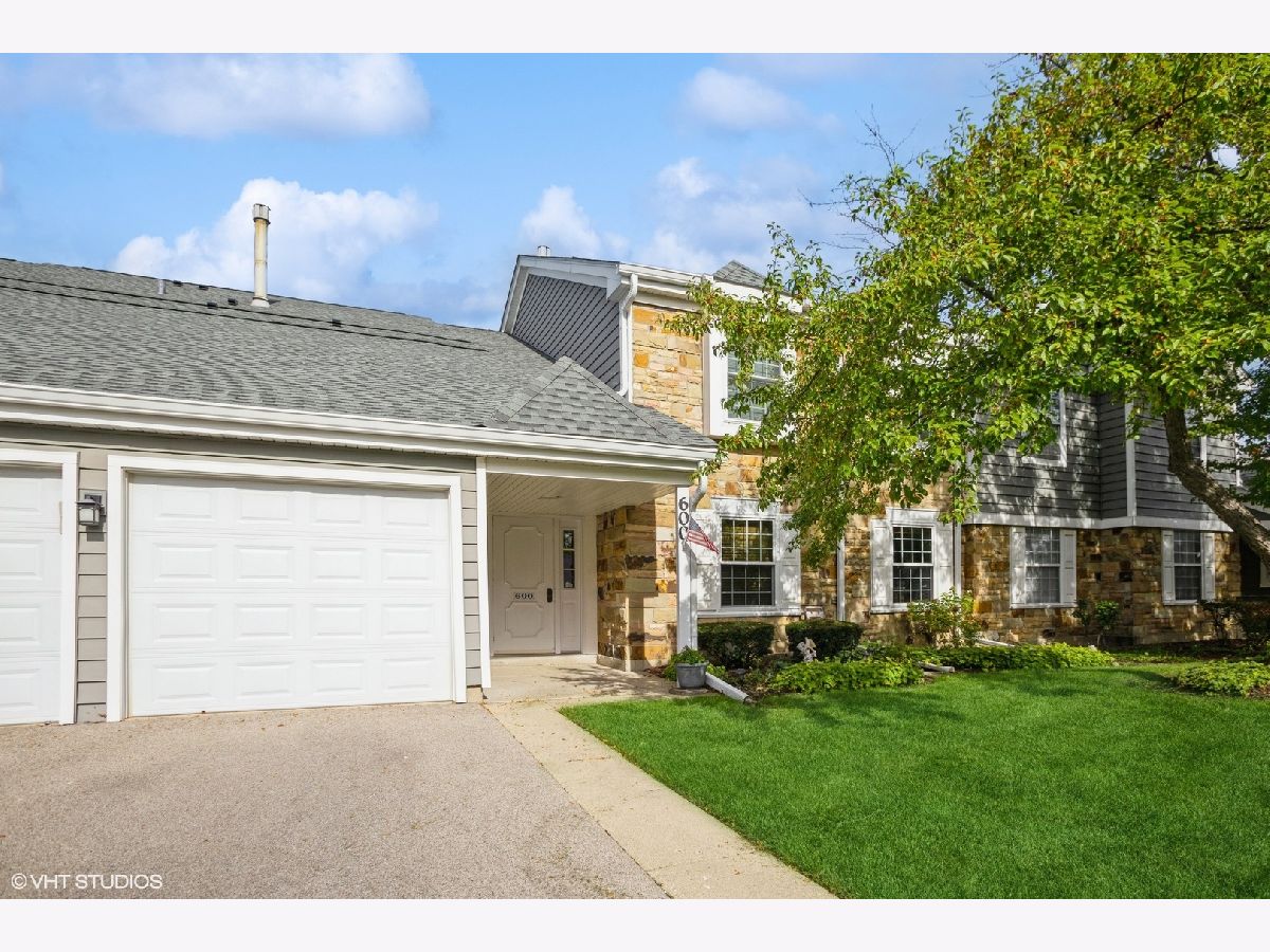 Condos & Townhomes Sold Gatewood Schaumburg Illinois, 600 Stone Circle