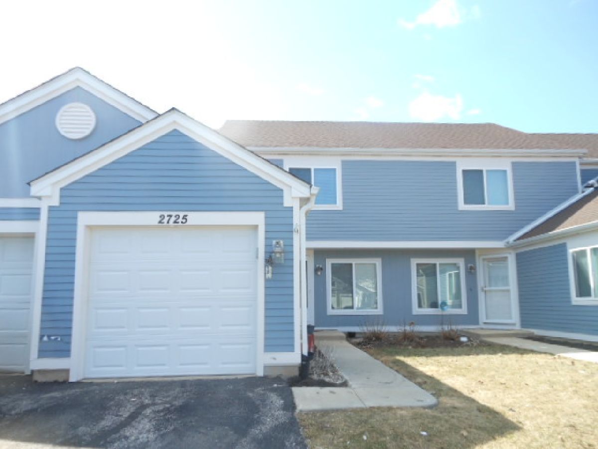 Townhomes Sold Cinnamon Glen Aurora Illinois, 2725 Preston
