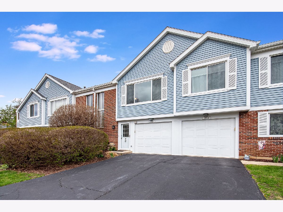 Townhomes Sold Winfield Square Winfield Illinois, 27W310 Melrose