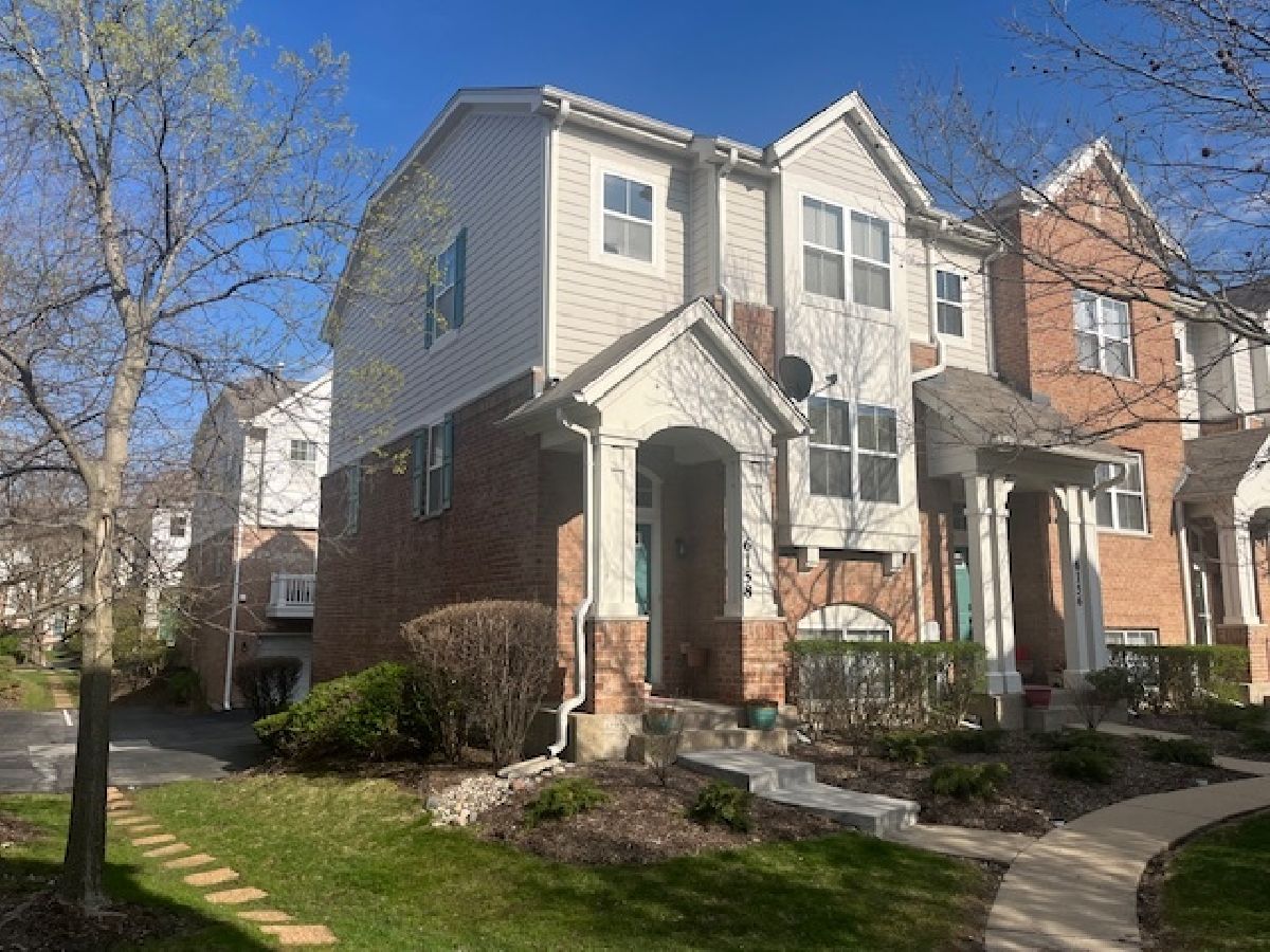Townhomes & Condos Rented Trafalgar Square Morton Grove Illinois, 6158 Washington