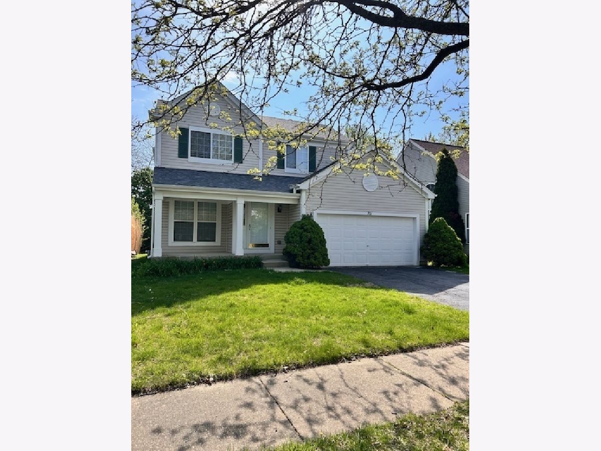 Homes Rented Wildflower Naperville Illinois, 711 Violet