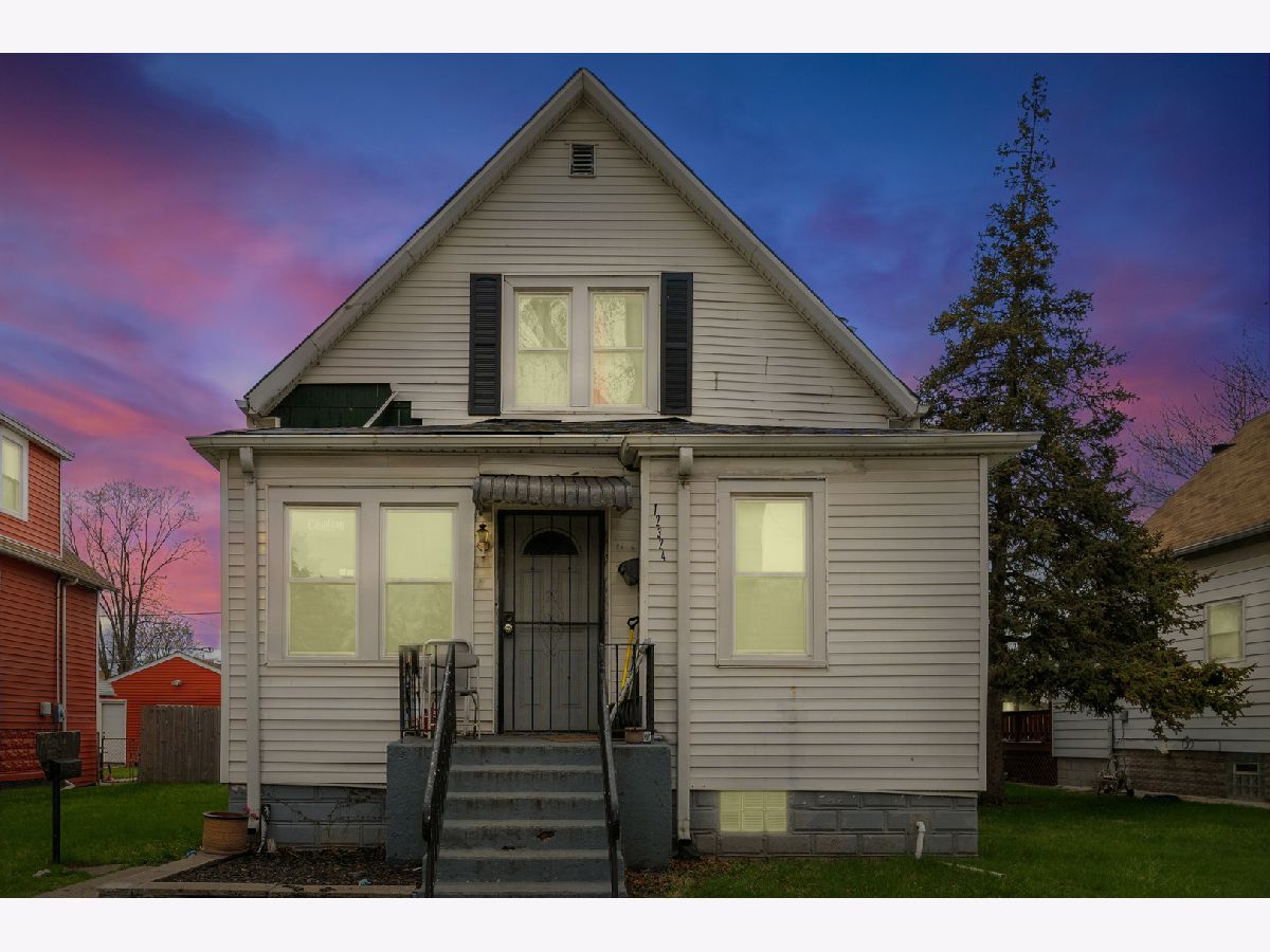  For Sale Calumet Park Illinois, 12324 Morgan Street