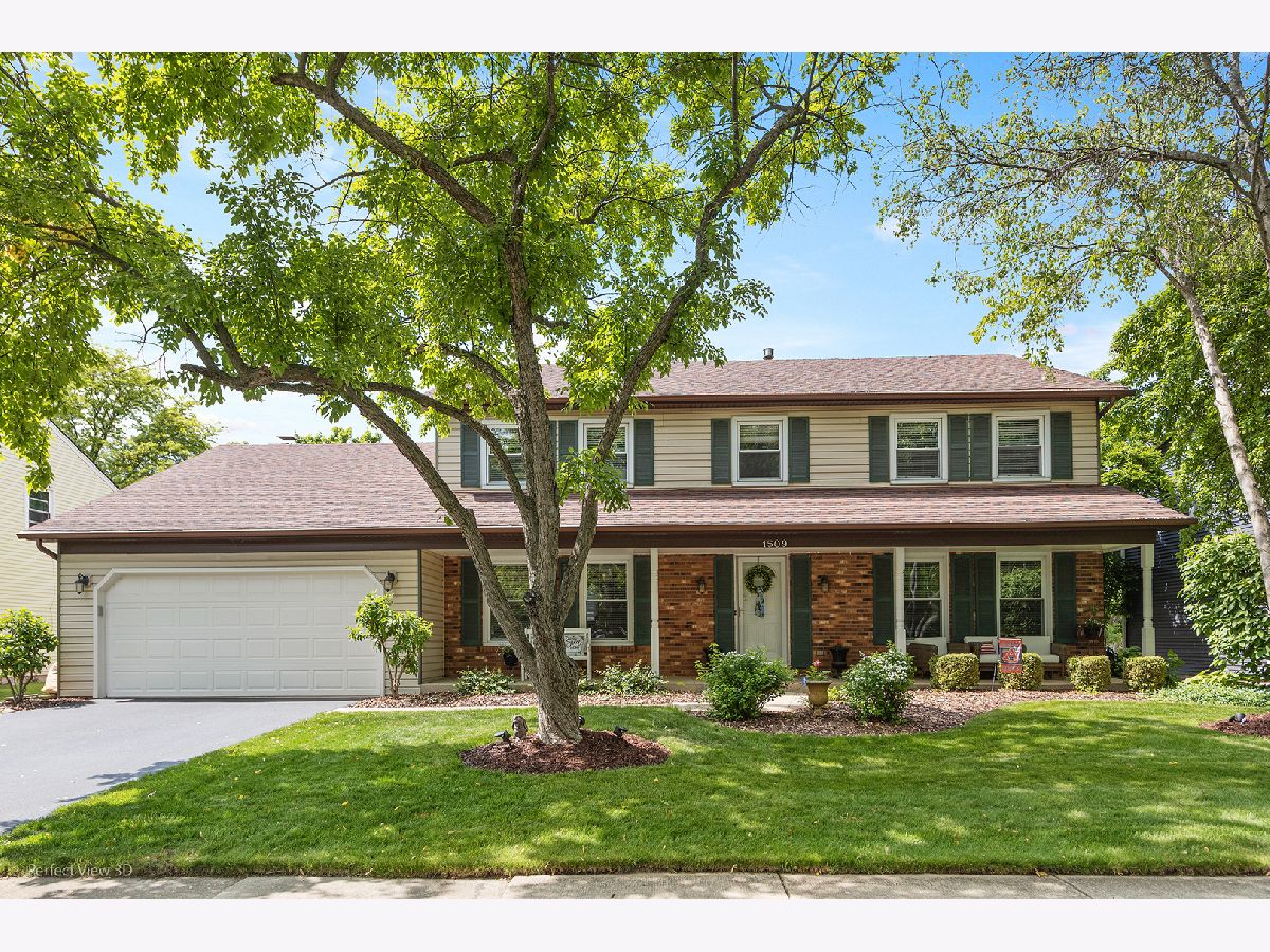 Homes & Townhomes Sold Brookdale Naperville Illinois, 1509 Preston