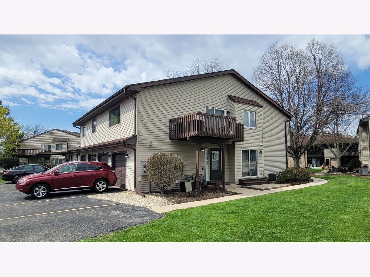 Condos & Townhomes & Homes Sold Woodgate Sycamore Illinois, 1811 Kerrybrook