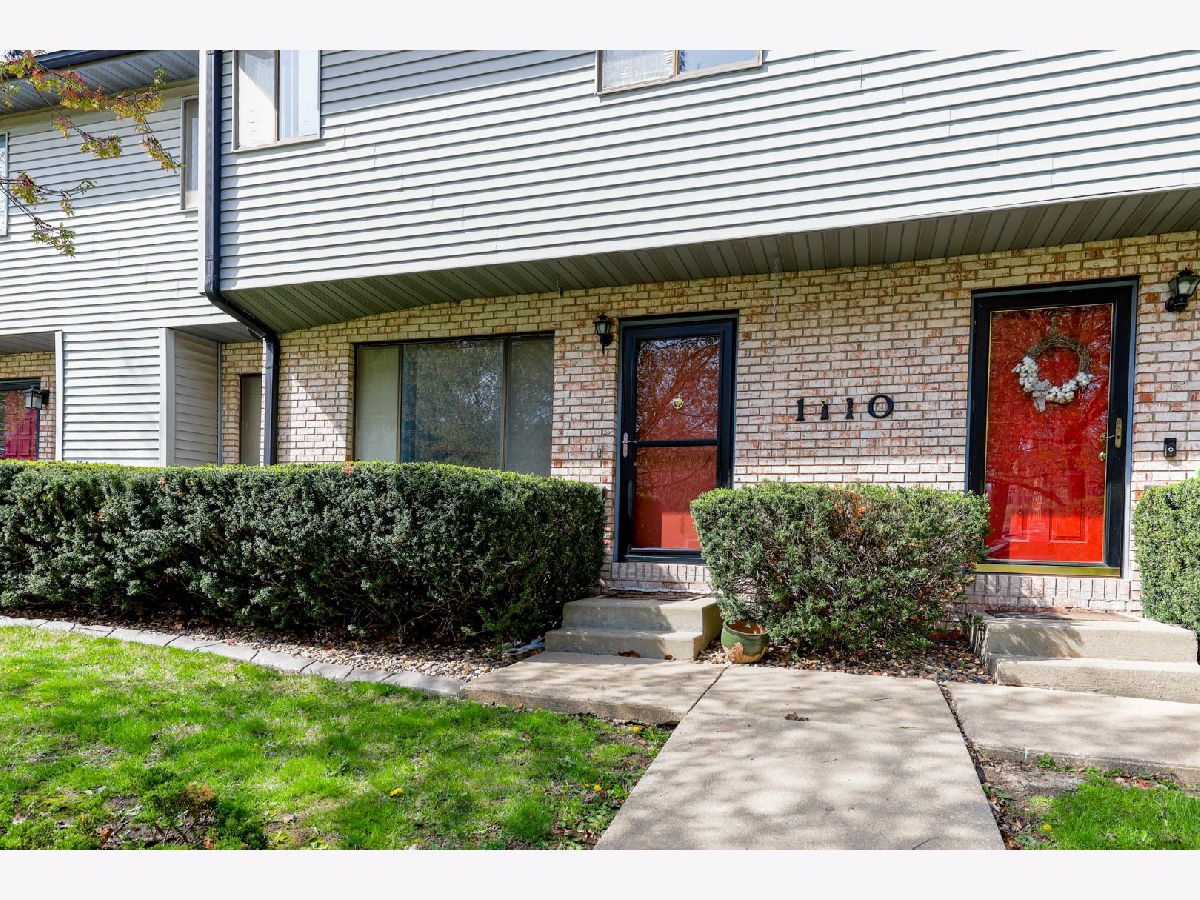 Condos & Townhomes Sold Presidential Walk Bloomington Illinois, 1110 Jefferson