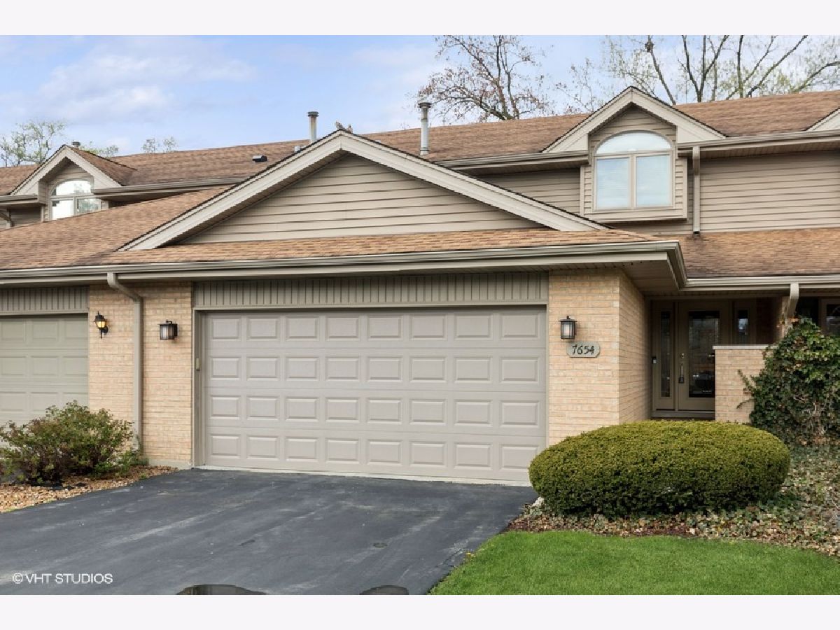 Homes & Condos & Townhomes Sold Veritas Orland Park Illinois, 7654 158th