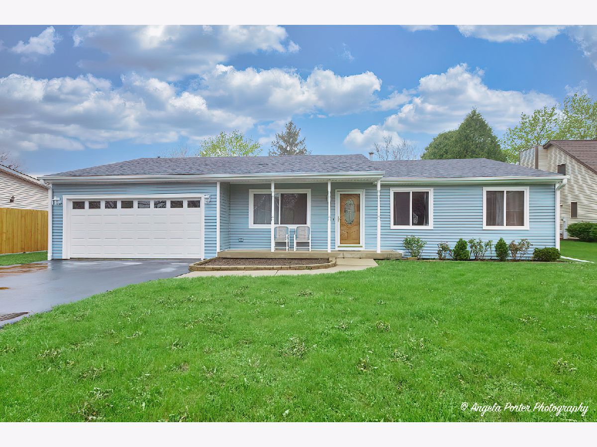 Homes Sold Ridgewood Station Woodstock Illinois, 1266 Lee Ann