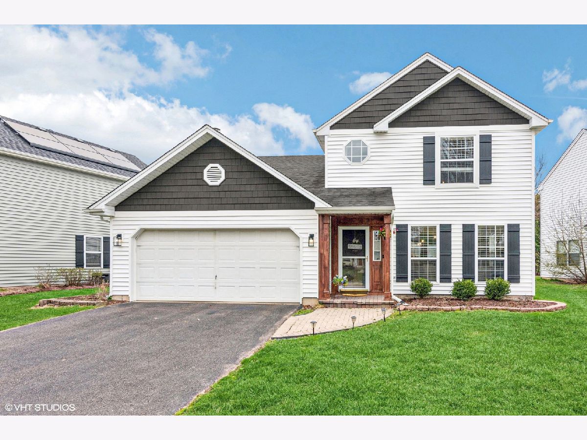Homes & Townhomes & Condos Sold Orchard Valley Aurora Illinois, 2421 Deerfield