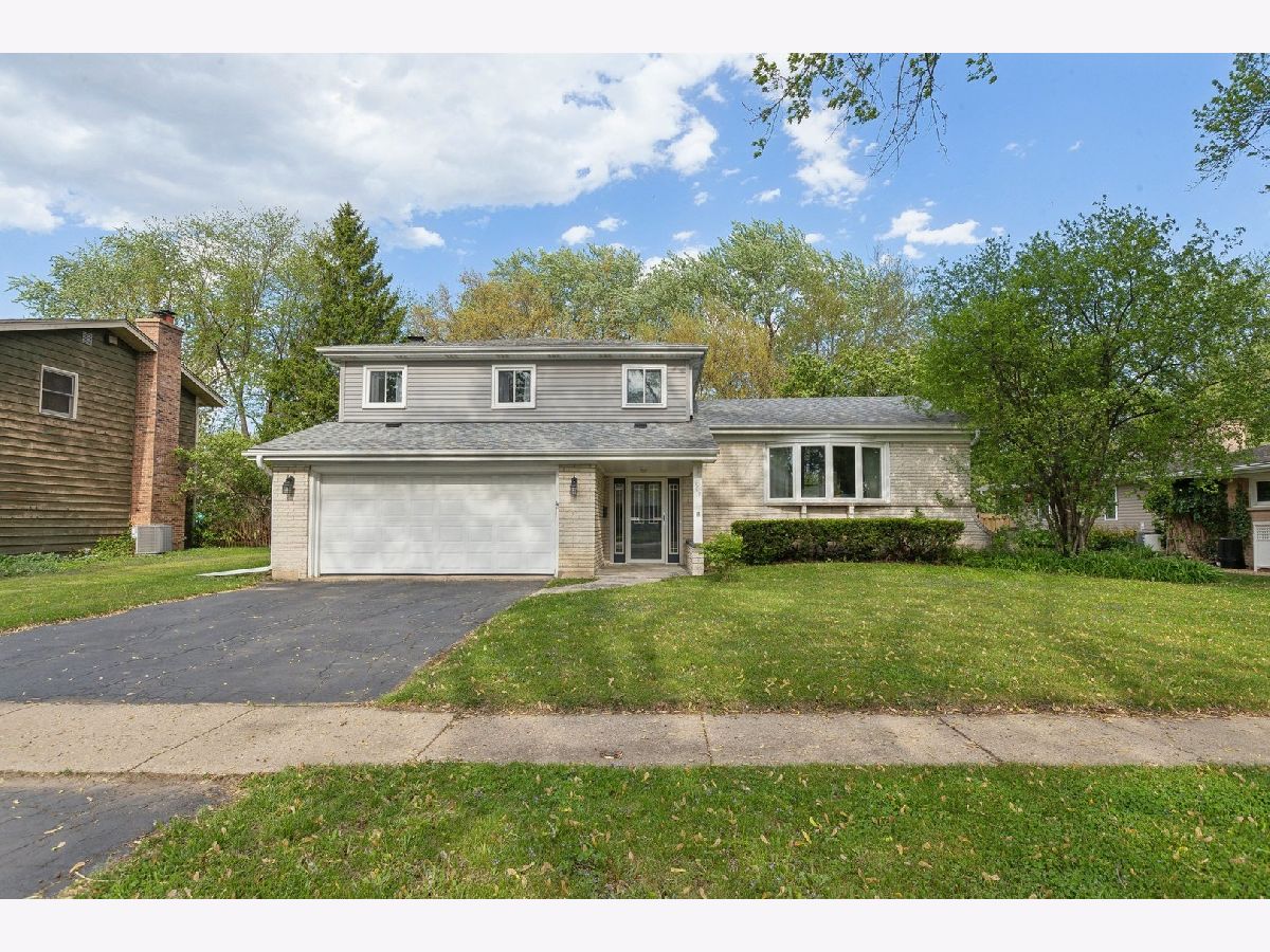 Homes Sold Village Green Antioch Illinois, 507 Garys