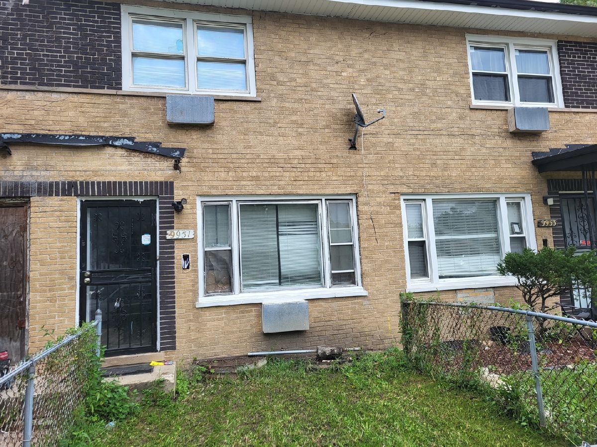  Rented Chicago Illinois, 9951 Yates