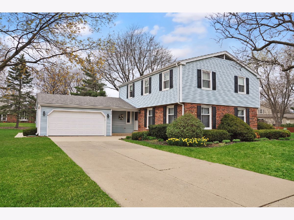 Homes Sold Indian Hill Naperville Illinois, 37 Pottowattomie