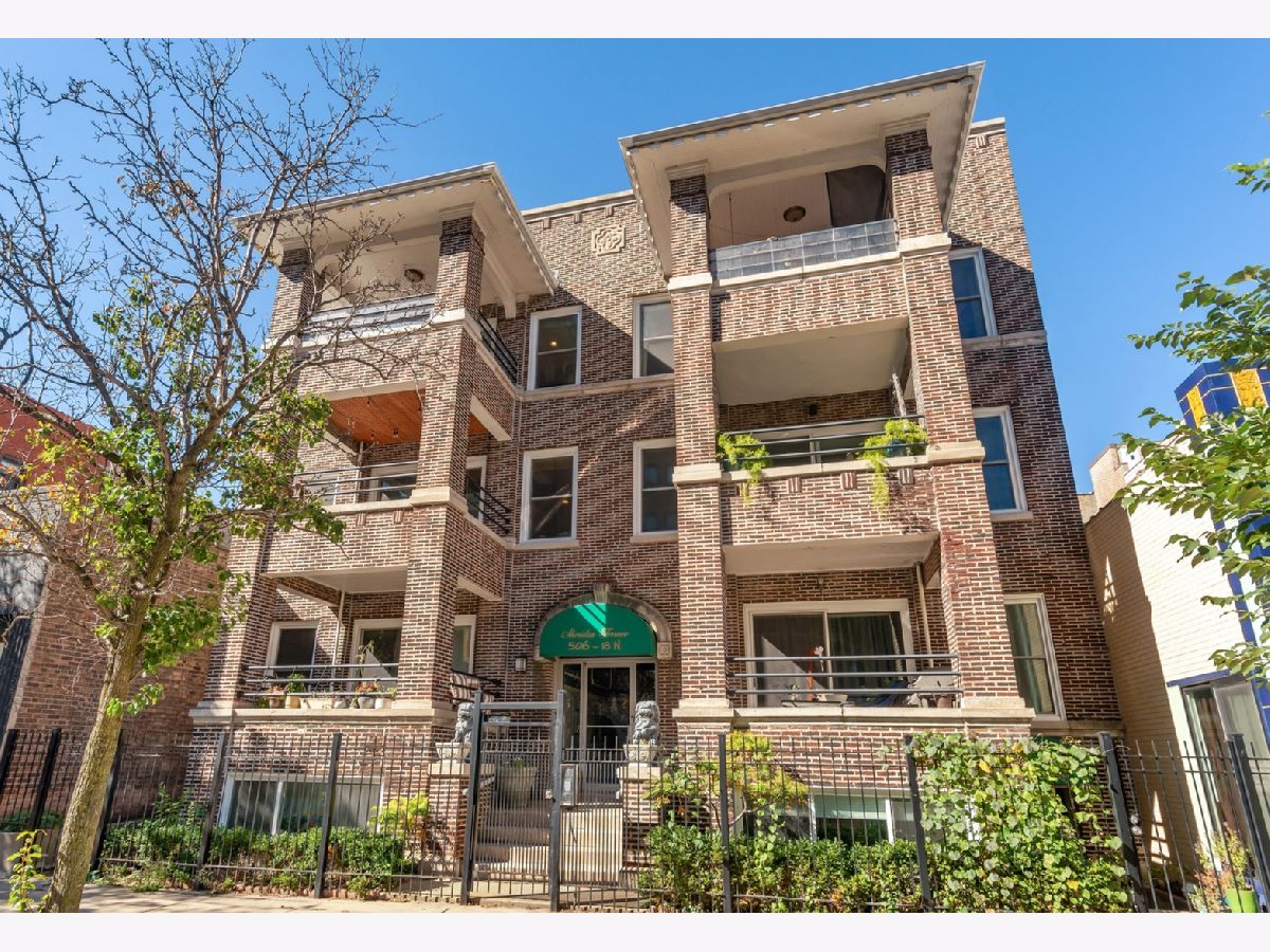 Condos & Townhomes & Homes Sold Margate Park Chicago Illinois, 5016 Sheridan