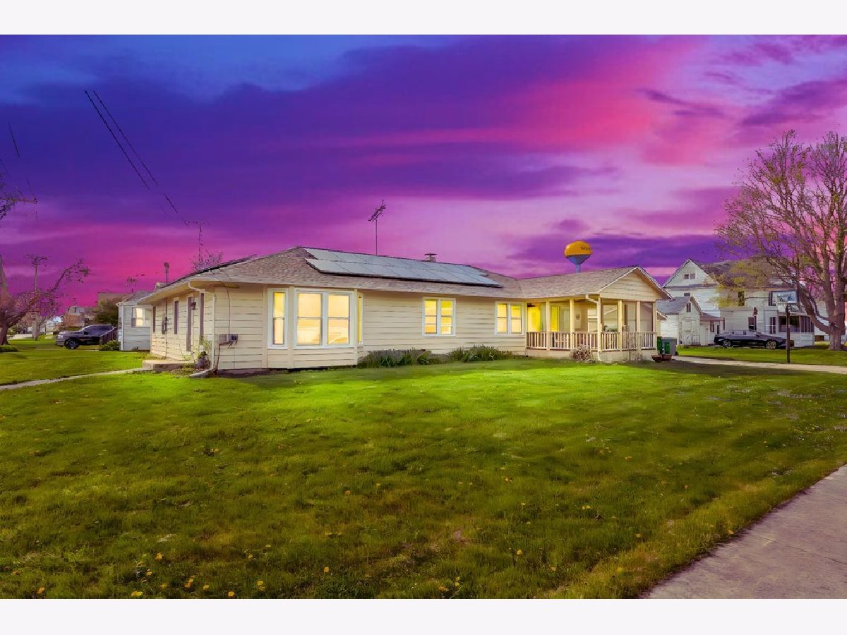 Sold Kirkland Illinois, 106 3rd