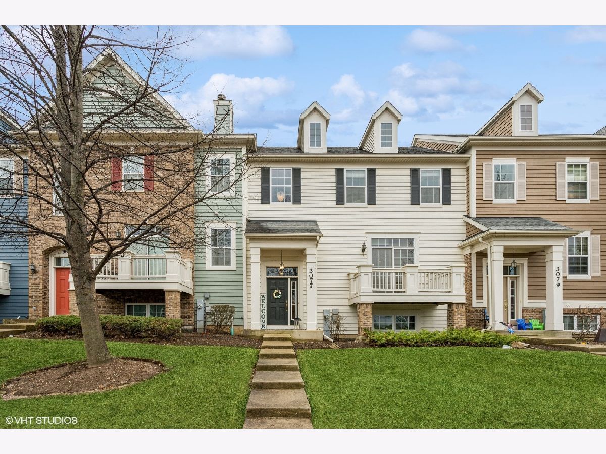 Homes & Townhomes Sold Providence Elgin Illinois, 3077 Hughsdale