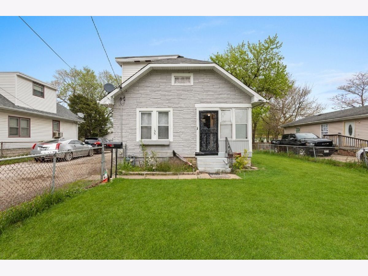  Sold Aurora Illinois, 135 Calhoun