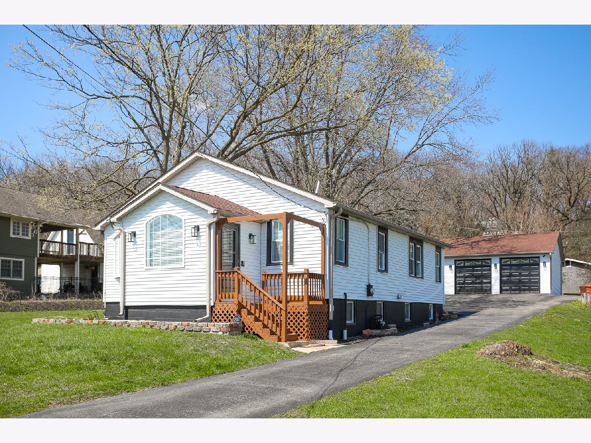  Sold Lemont Illinois, 19W640 Bluff