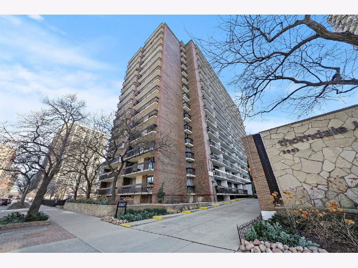 Condominiums Sold Thorndale Beach North Chicago Illinois, 5901 Sheridan