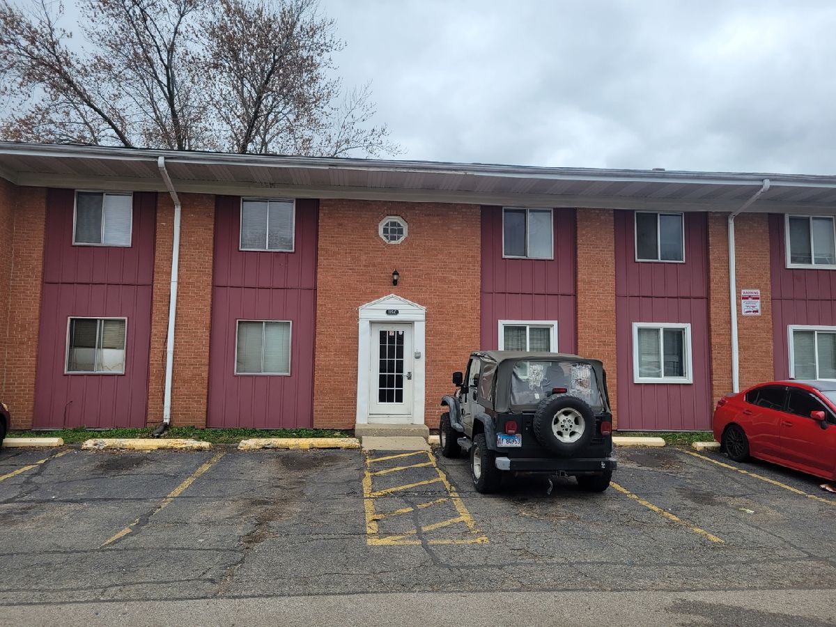  Rented Aurora Illinois, 1351 Monomoy