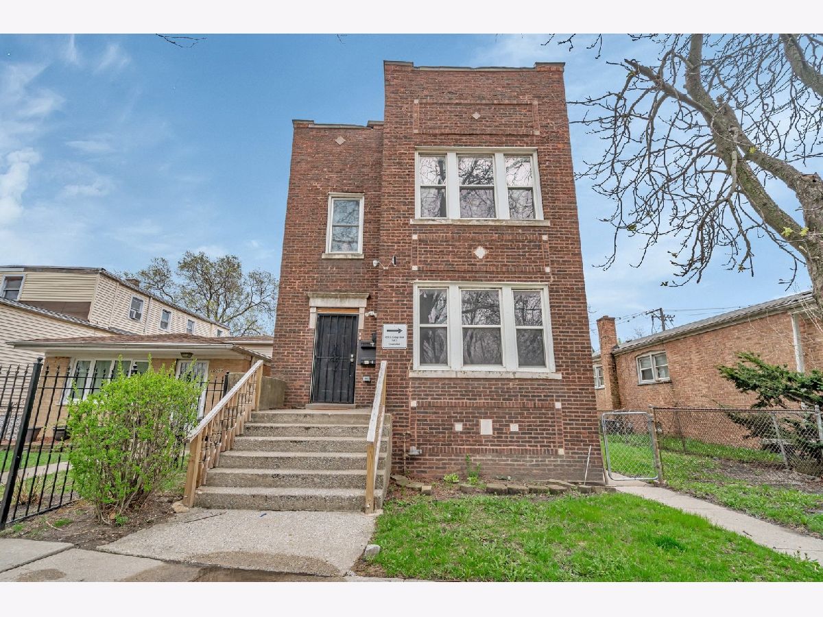 Rented Chicago Illinois, 10511 Cottage Grove