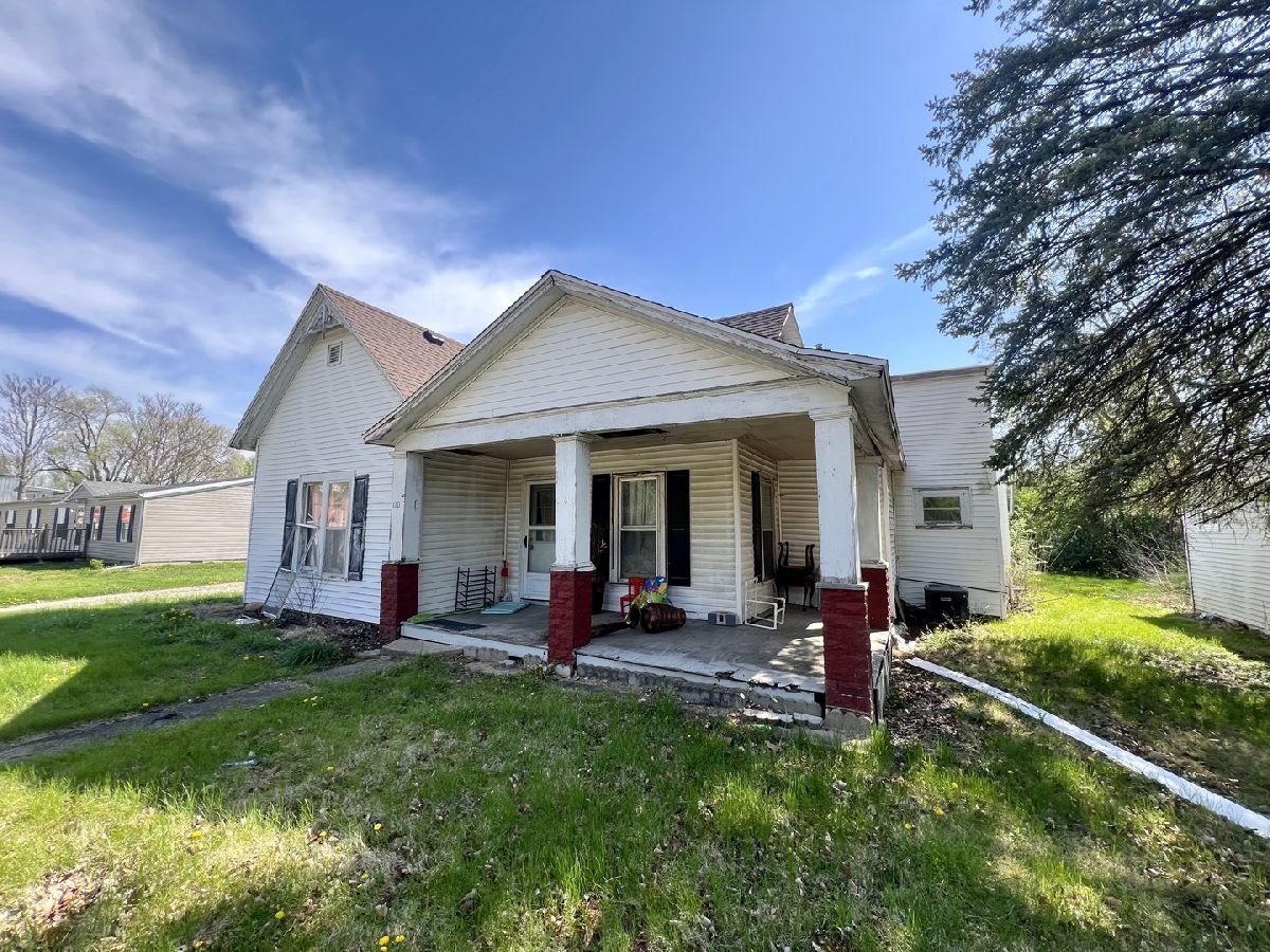  Sold Potomac Illinois, 110 Vermilion