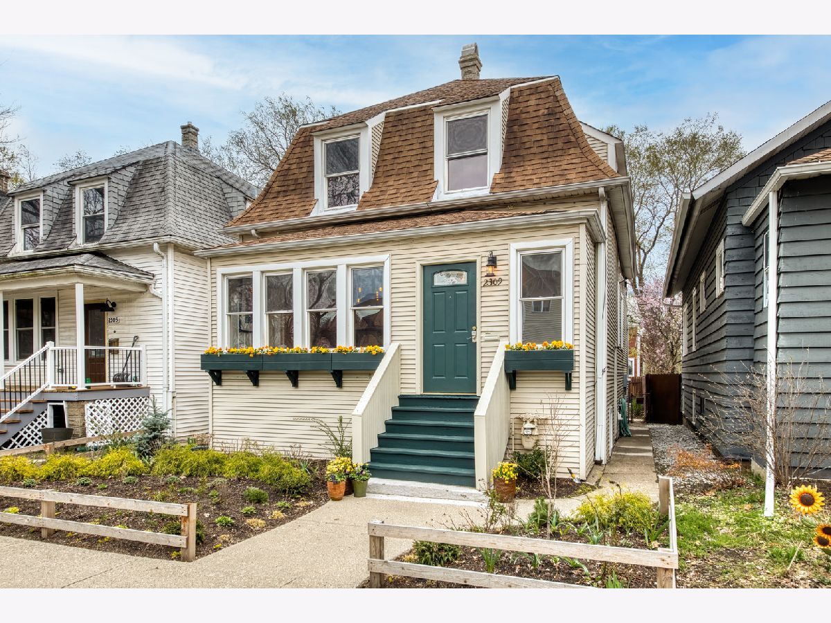 Homes & Condos & Townhomes Sold Bowmanville Chicago Illinois, 2309 Berwyn