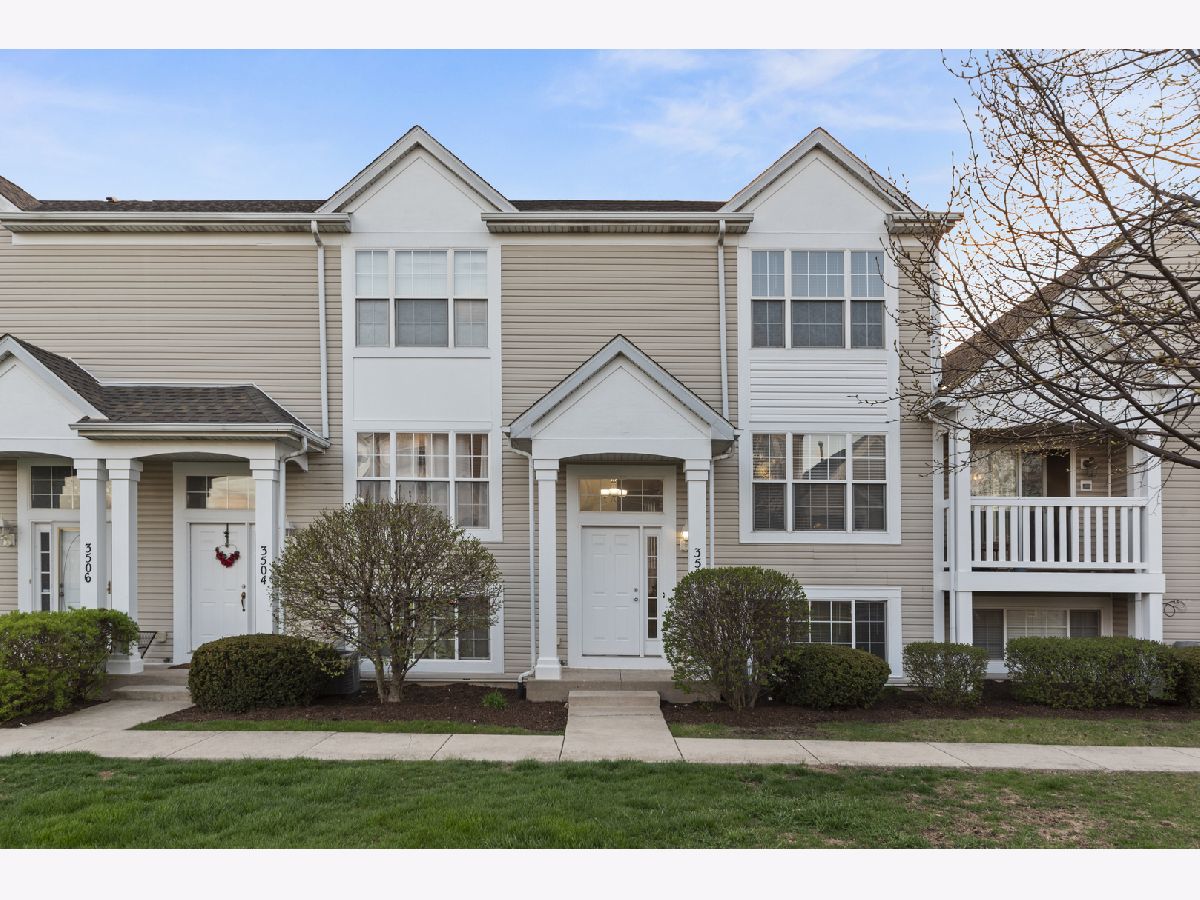 Townhomes & Condos & Homes Sold Silver Leaf Joliet Illinois, 3502 Meadow Lily