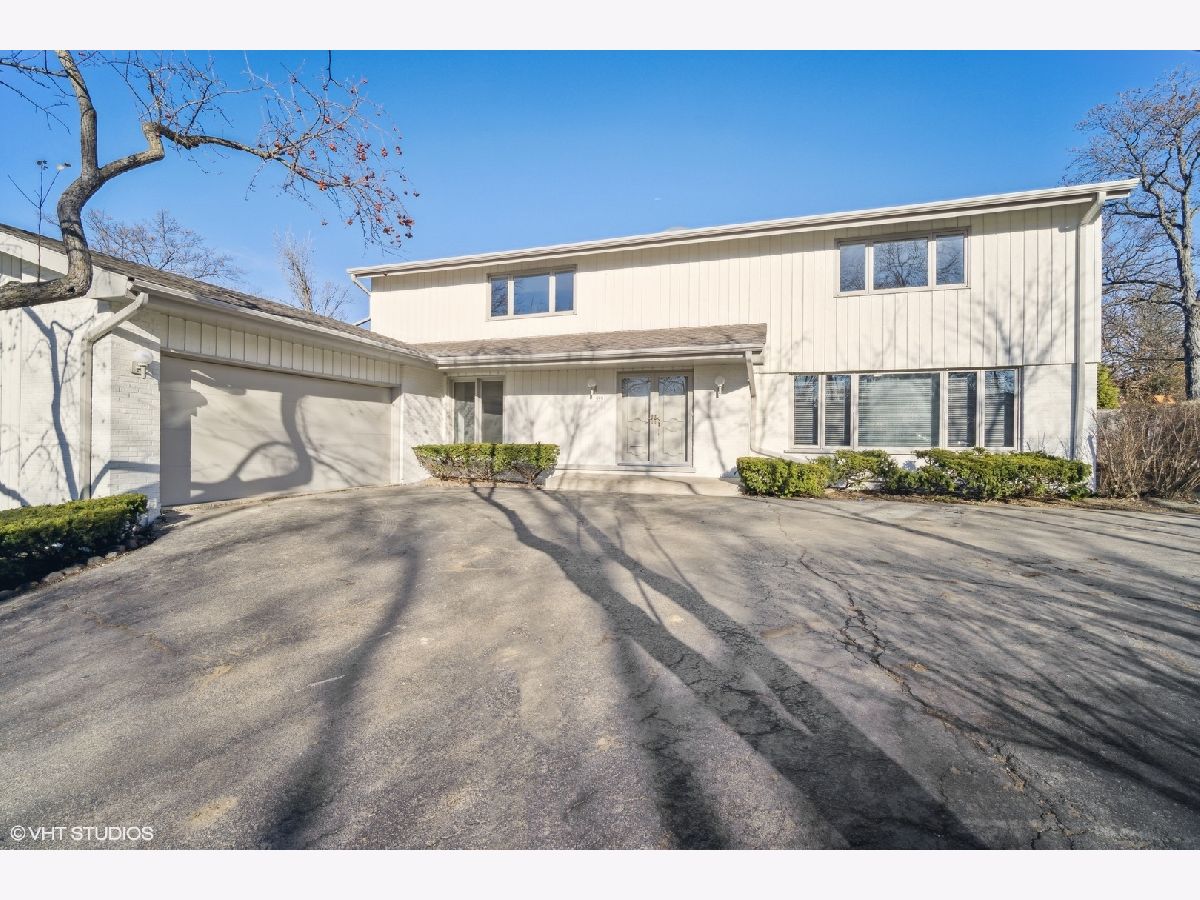 Rented Glencoe Illinois, 539 Dundee