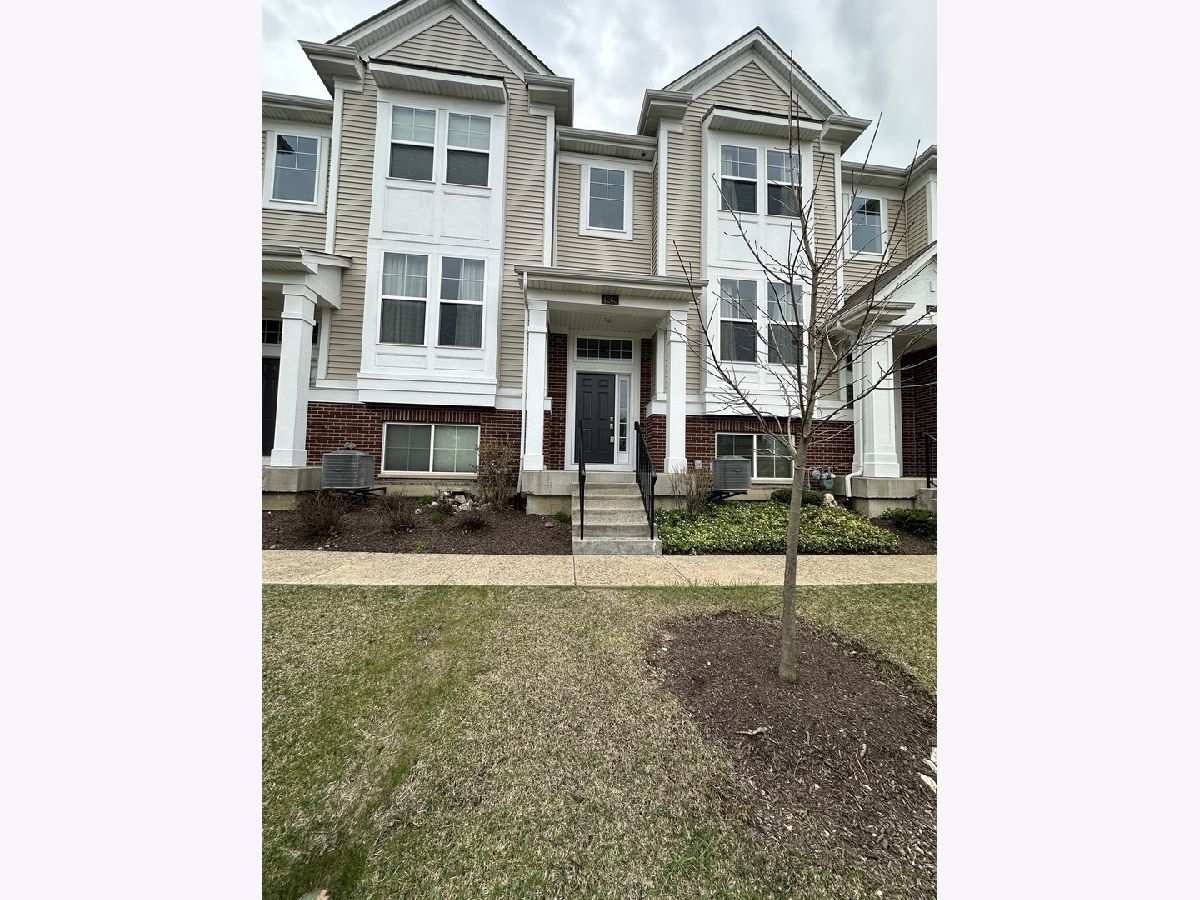 Townhomes & Condos Rented Lehigh Station Aurora Illinois, 4263 Liberty