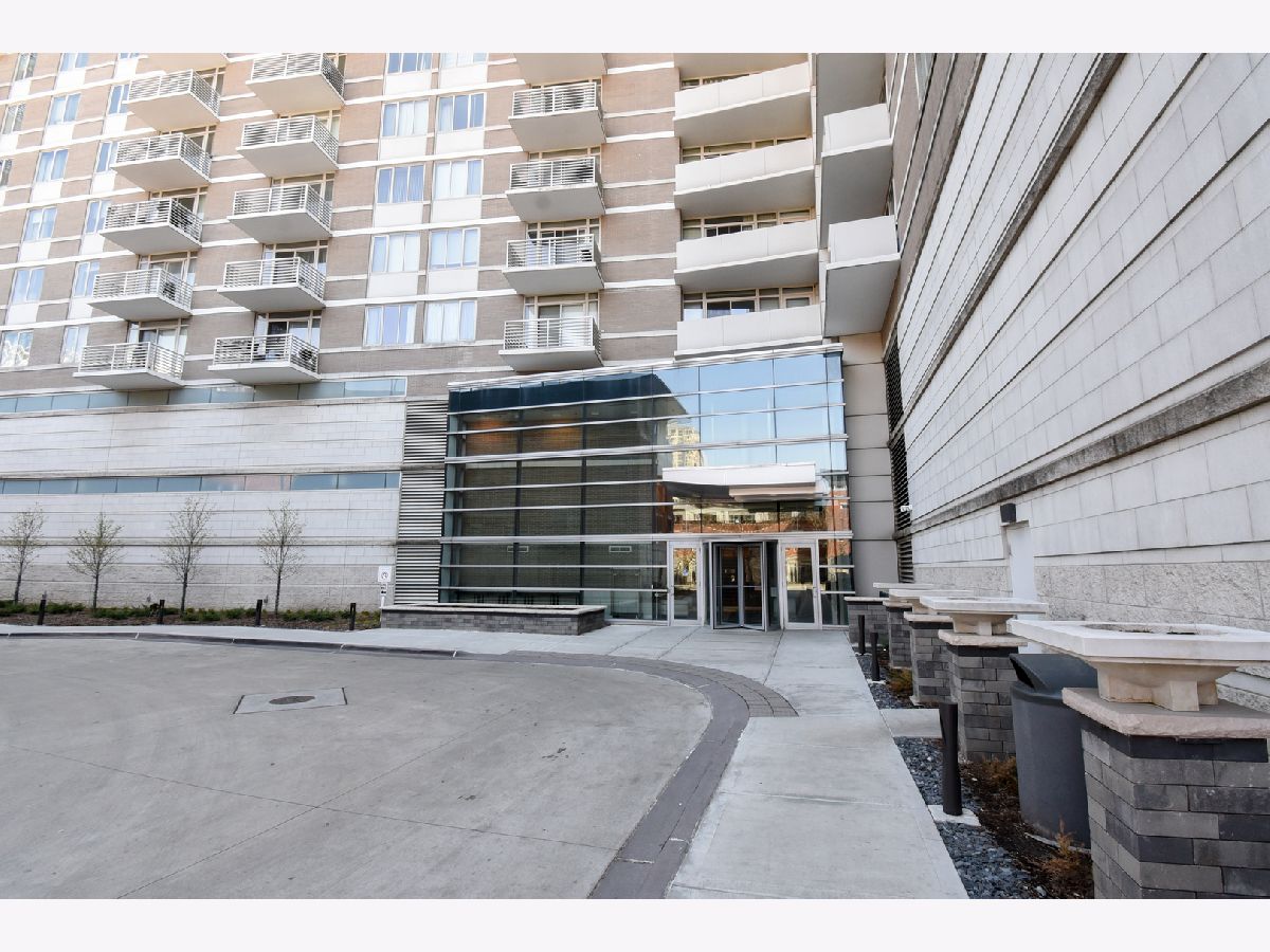 Townhomes & Condos Rented Prairie House Chicago Illinois, 1515 Prairie