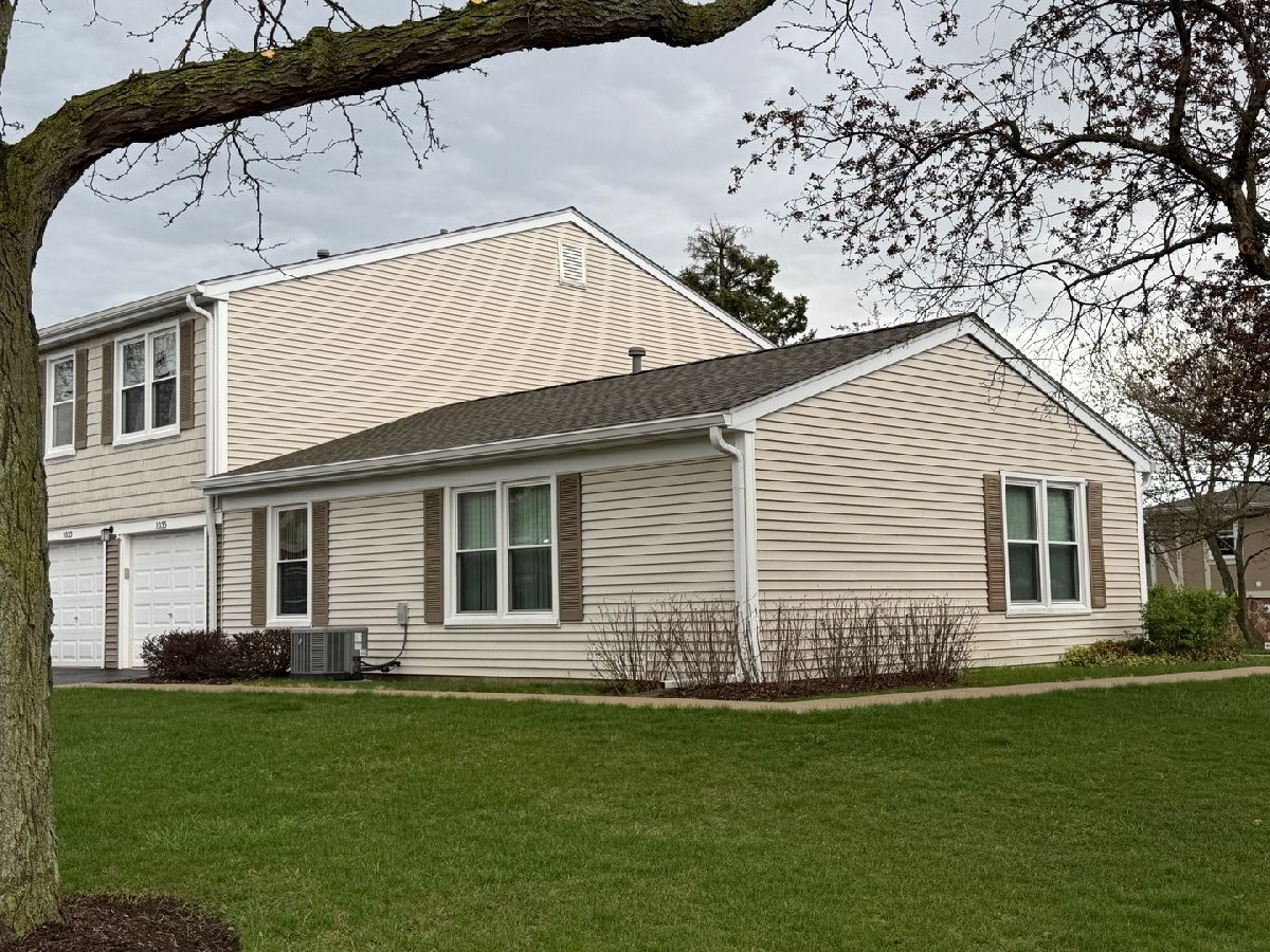 Townhomes & Condos & Homes Rented Nantucket Cove Schaumburg Illinois, 1035 Glouchester Harbor