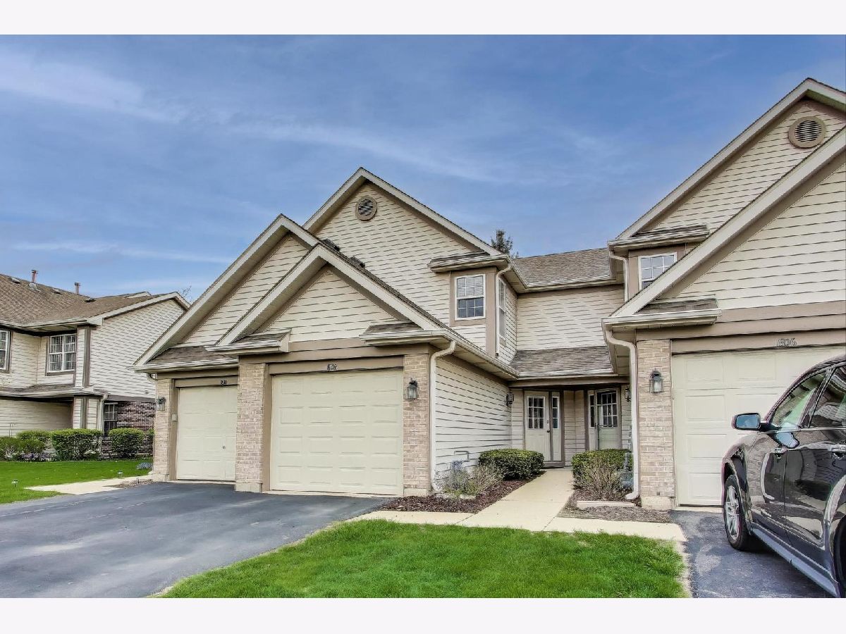 Townhomes & Condos Sold Briar Pointe Schaumburg Illinois, 1808 Grove