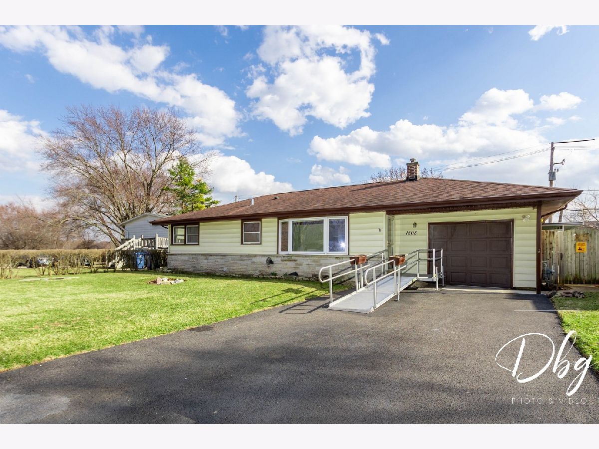  Sold Holiday Hills Illinois, 1503 Evergreen