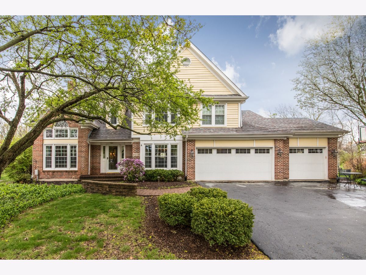 Homes & Condos & Townhomes Sold Seven Bridges Woodridge Illinois, 6469 Bobby Jones