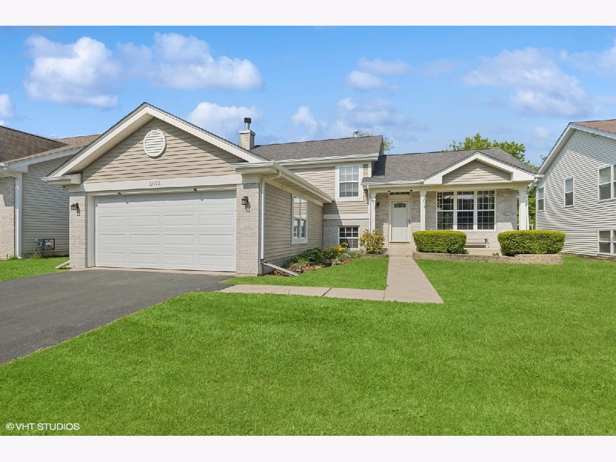 Homes & Townhomes & Condos Sold Lakemoor Farms Lakemoor Illinois, 32776 Bending Creek