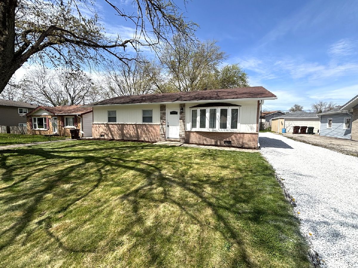 Homes Sold Friendly Oaks Oak Forest Illinois, 5460 Margie