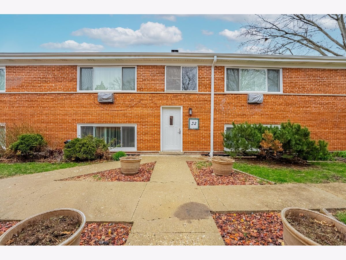  Rented Glen Ellyn Illinois, 32 Main