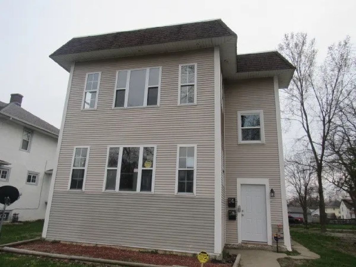  Rented Kankakee Illinois, 1154 Maple