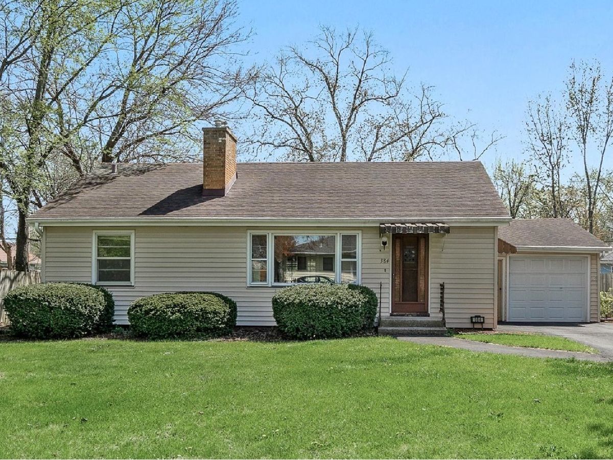 Homes Sold North Lake Manor Aurora Illinois, 384 Lakelawn