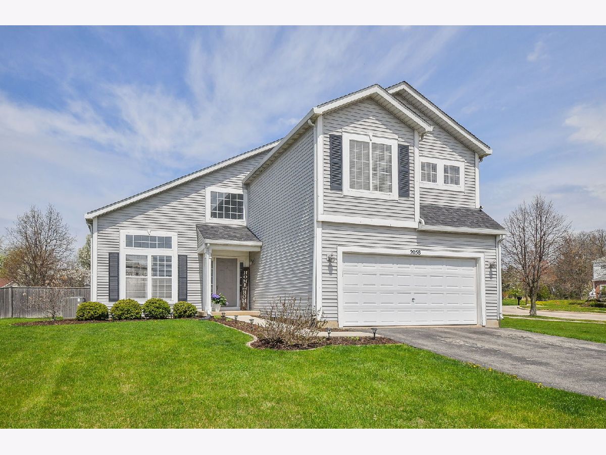 Homes Sold Westbury Farm Aurora Illinois, 2058 Westbury