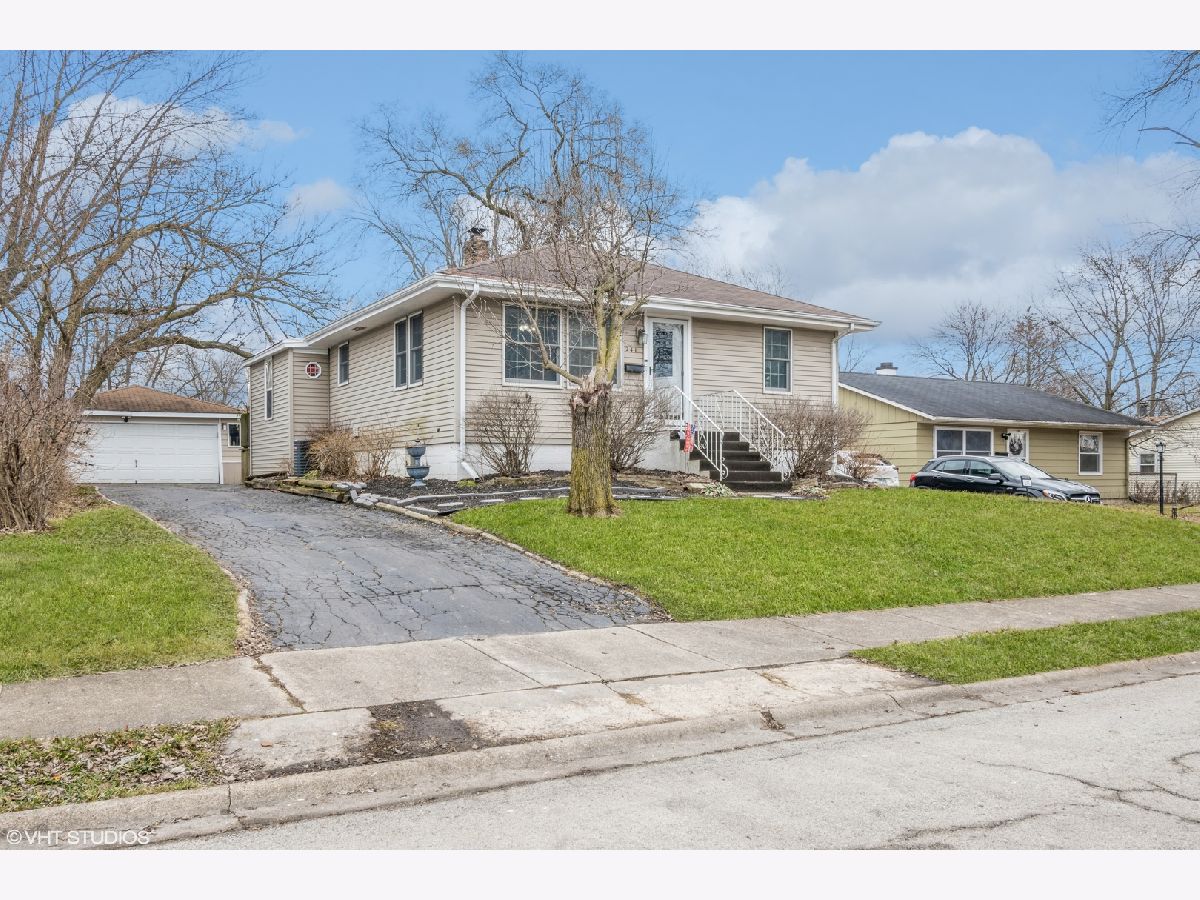  Sold Steger Illinois, 241 Tiverton
